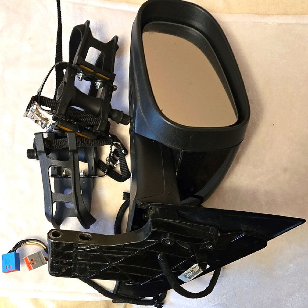 Volvo MIRROR left Side